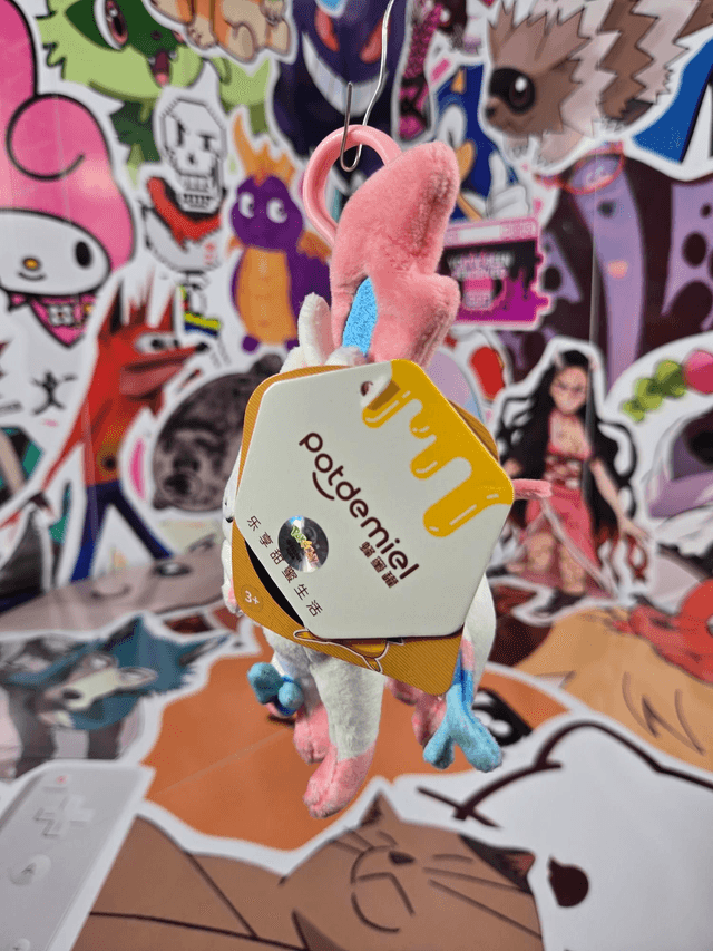 Potdemiel - Pokémon Sylveon Keychain