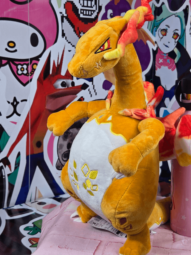 Pokemon Centre - Gigantamax Charizard Plushie 