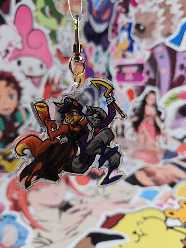 Sly & Carmelita Glitter Keychain